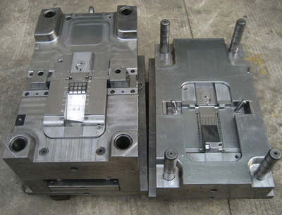 濟(jì)南模具廠:塑料模具制品上為什么會(huì)產(chǎn)生氣泡?