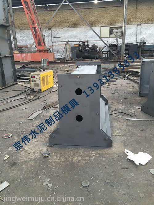 圓形檢查井模具,拱形護坡鋼模具廠家